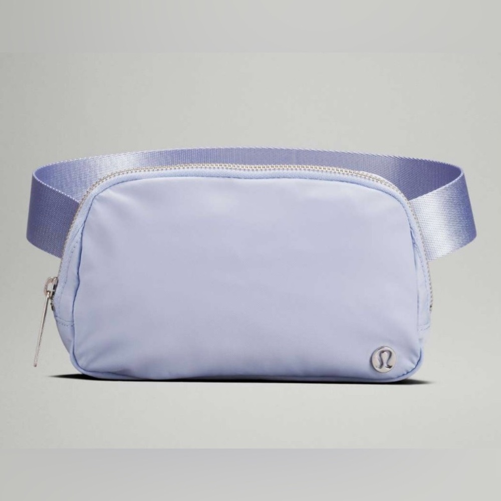 Lululemon Everywhere Belt Bag in Pastel Blue NWT